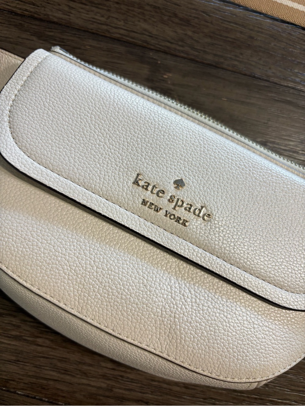 VGUC Kate Spade Belt Bag - Picture 2 of 6